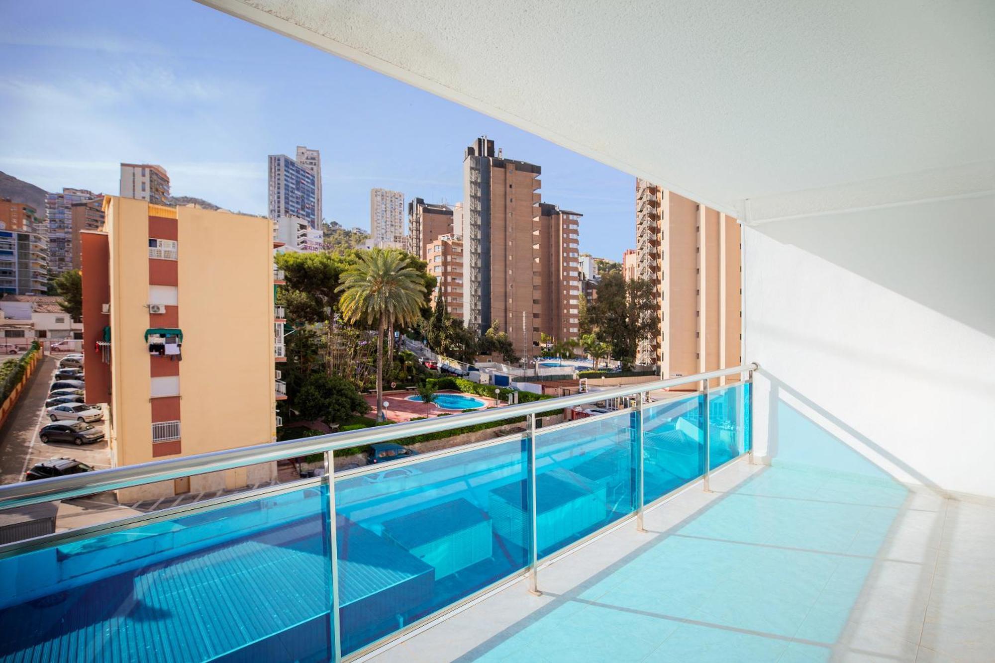 Hotel Servigroup Nereo Benidorm Rum bild